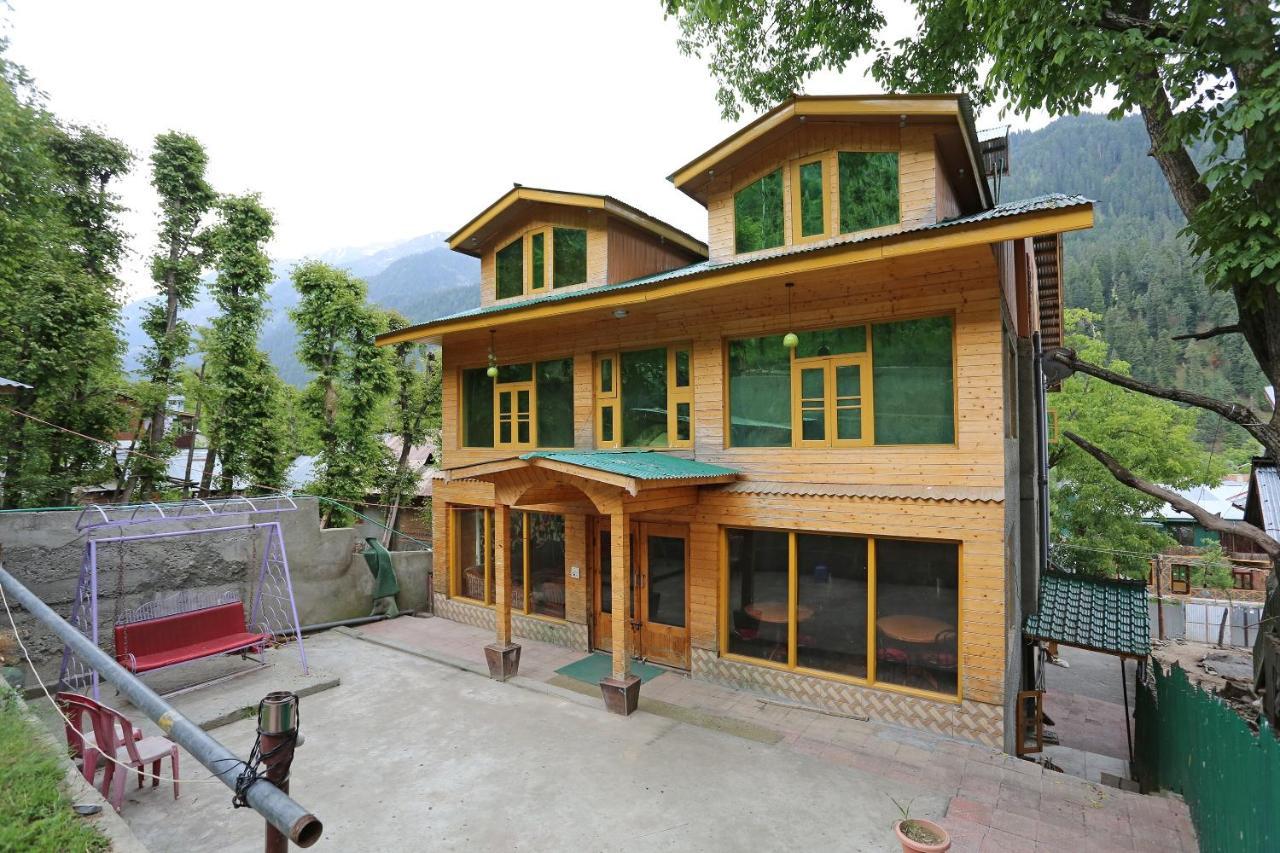Oyo Flagship Hotel Palace Pahalgam Exterior photo